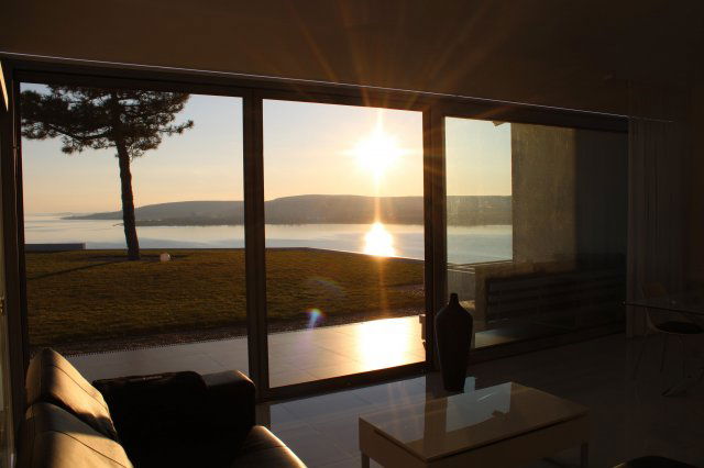 Eladó nyaraló, Balatonfűzfőn 300 M Ft, 3 szobás