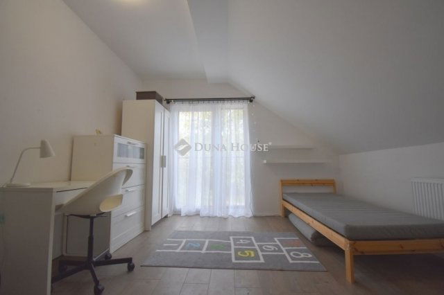 Eladó ikerház, Budapesten, XVI. kerületben 120 M Ft, 4 szobás