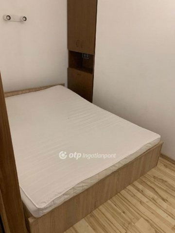 Eladó téglalakás, Budapesten, XII. kerületben 71.5 M Ft