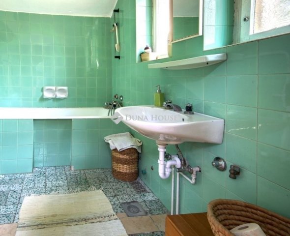 Eladó családi ház, Budakeszin 147 M Ft, 4 szobás