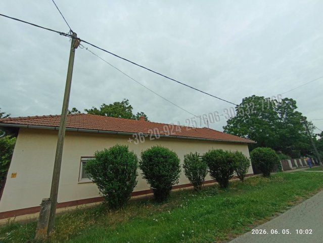 Eladó családi ház, Berekfürdőn, Nagy László utcában 34.9 M Ft