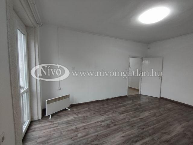 Kiadó téglalakás, albérlet, Veszprémben 130 E Ft / hó