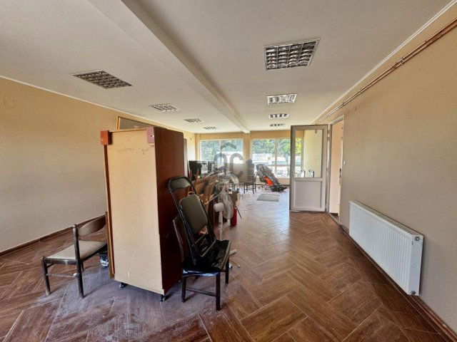 Eladó iroda, Budapesten, XVII. kerületben 323.85 M Ft