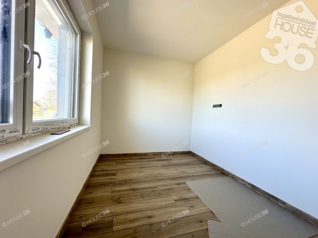 Eladó családi ház, Kecskeméten 81.6 M Ft, 4 szobás