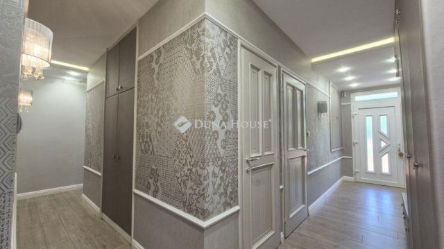 Eladó családi ház, Kecskeméten 199 M Ft, 4 szobás