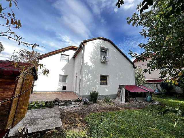 Eladó családi ház, Budapesten, XVI. kerületben 169.9 M Ft