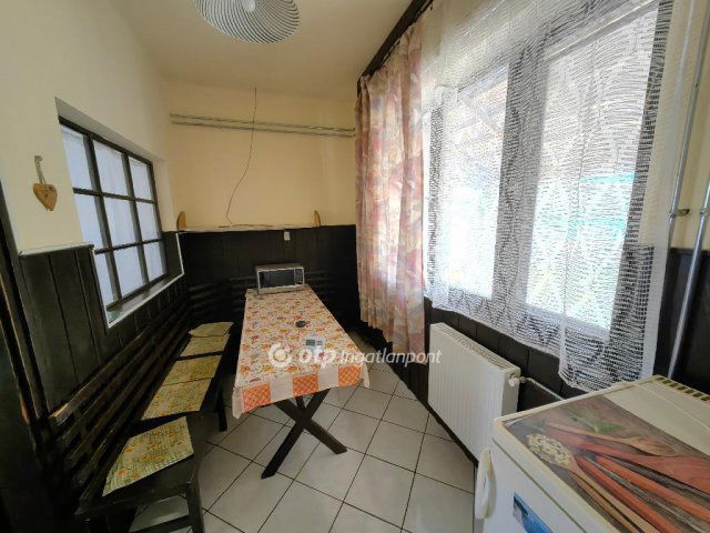 Eladó családi ház, Örményesen 21.5 M Ft, 2 szobás
