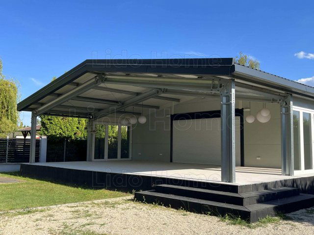 Eladó családi ház, Balatonfenyvesen 100 M Ft, 6 szobás