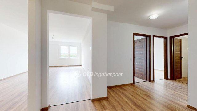 Eladó panellakás, Miskolcon 60.9 M Ft, 2 szobás