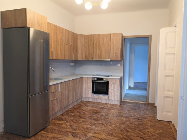 Kiadó téglalakás, albérlet, XI. kerületben, Eszék utcában