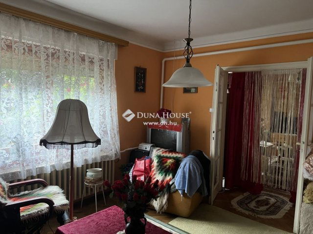 Eladó családi ház, Pilisen 52.5 M Ft, 3 szobás