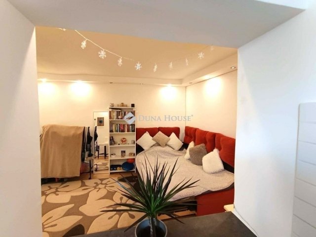 Eladó téglalakás, Budapesten, XX. kerületben 29.9 M Ft, 1 szobás