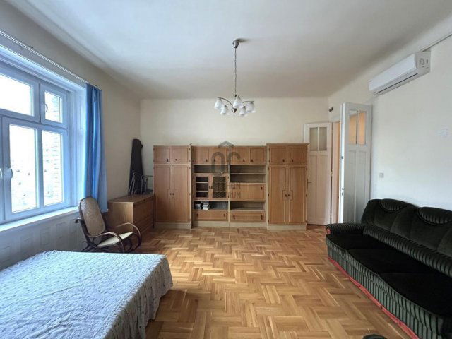 Eladó téglalakás, Budapesten, VIII. kerületben 73.5 M Ft