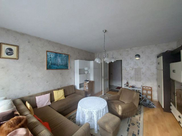 Eladó panellakás, Kecskeméten 52.9 M Ft, 1+2 szobás