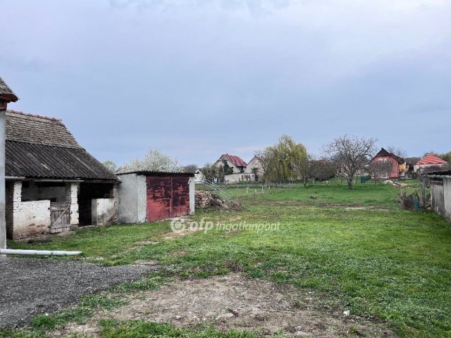 Eladó családi ház, Lánycsókon 28 M Ft, 3 szobás