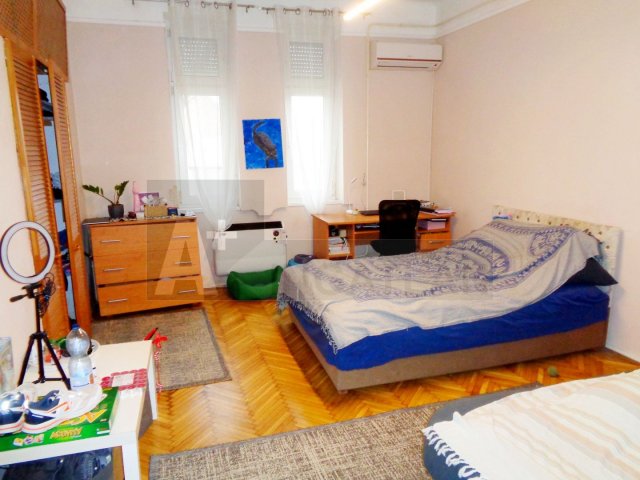 Kiadó téglalakás, albérlet, Szegeden 120 E Ft / hó, 1 szobás