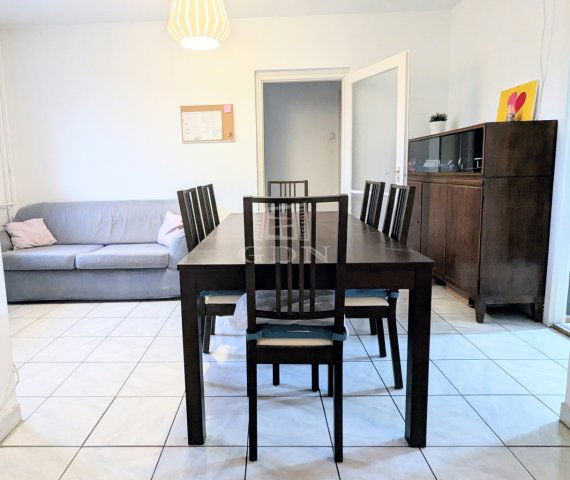 Eladó téglalakás, Budapesten, VIII. kerületben, Sárkány utcában