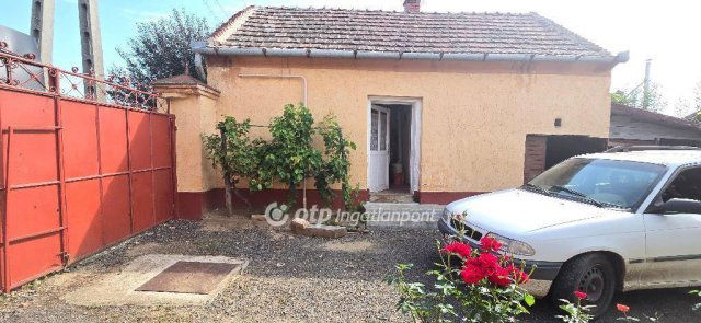 Eladó családi ház, Létavértesen 24 M Ft, 2 szobás