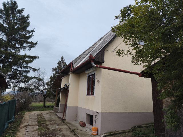 Eladó nyaraló, Gyöngyösön 22.99 M Ft, 3 szobás