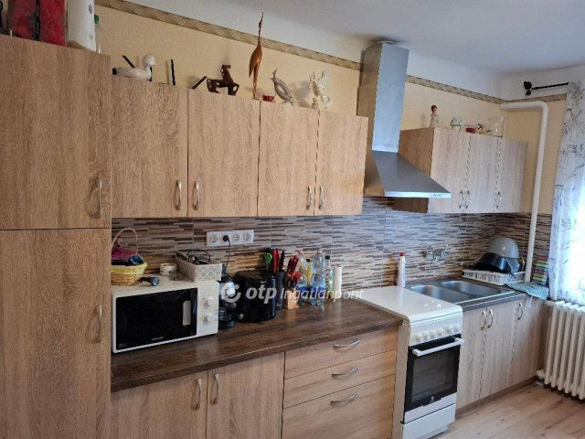 Eladó családi ház, Monorierdőn 52.5 M Ft, 2 szobás