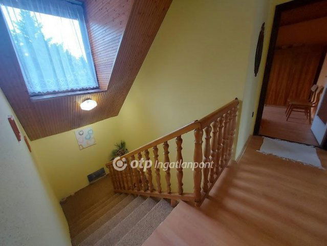 Eladó családi ház, Szigetváron 59.8 M Ft, 5 szobás