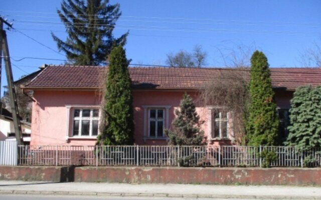 Eladó családi ház, Ózdon, Ady Endre utcában 5.4 M Ft