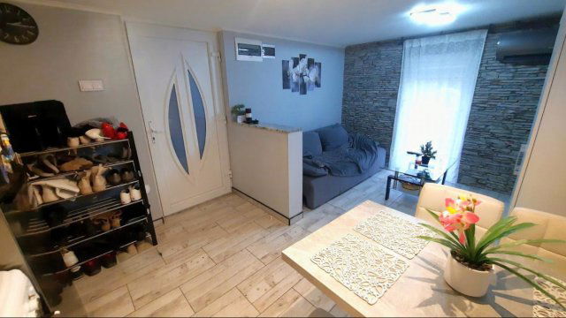 Eladó családi ház, Pilisen 19.9 M Ft, 2 szobás