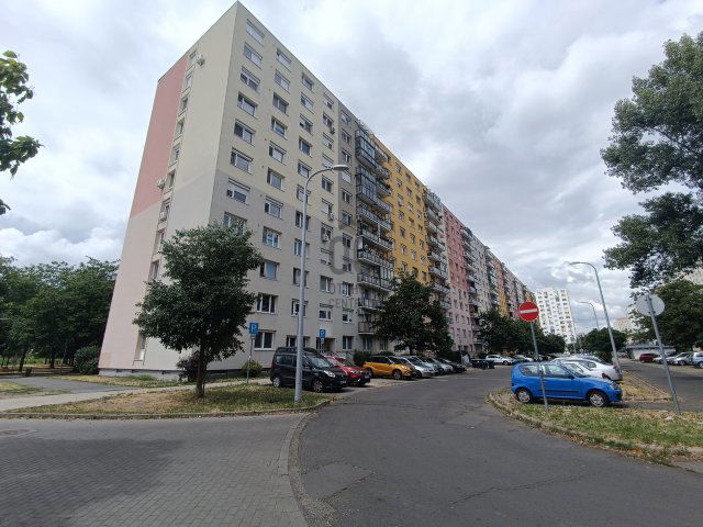 Eladó panellakás, Budapesten, XV. kerületben 75 M Ft, 3 szobás