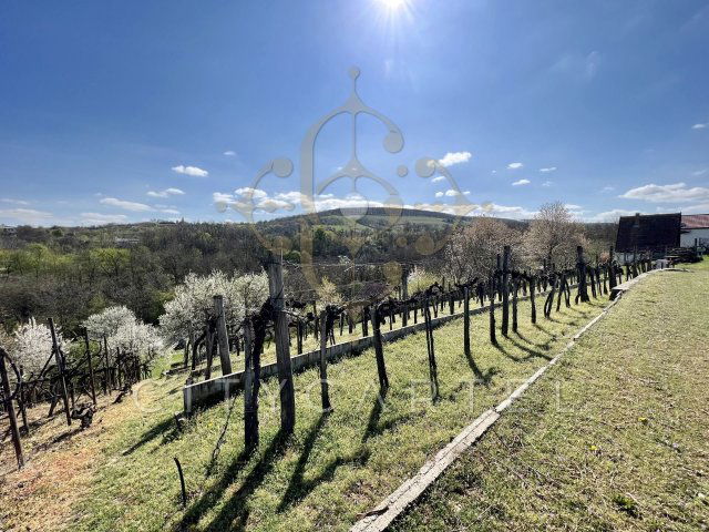 Eladó nyaraló, Balatonlelleén 59.9 M Ft, 3 szobás