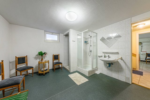 Eladó családi ház, Budaörsön 235 M Ft, 4 szobás