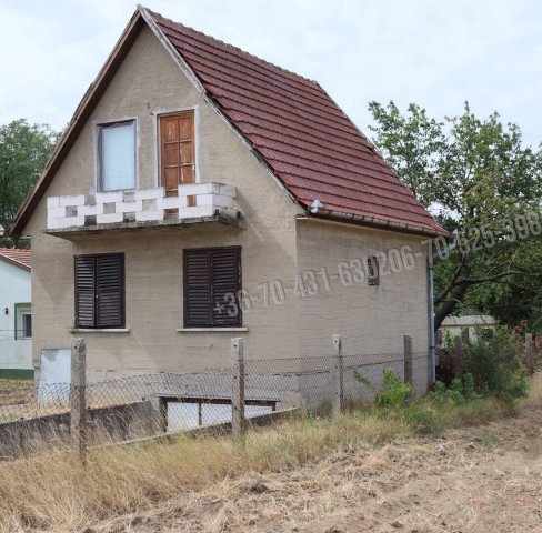 Eladó családi ház, Albertirsán 65 M Ft, 4 szobás