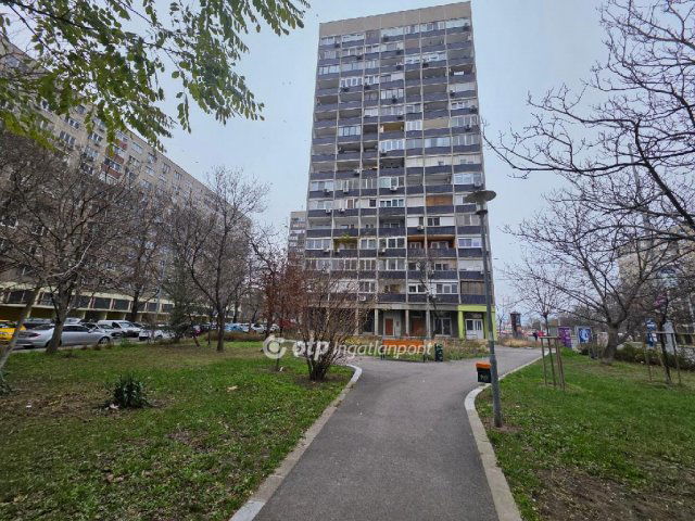Eladó panellakás, Budapesten, III. kerületben 68.5 M Ft, 2 szobás