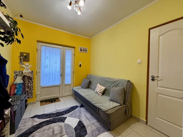 Eladó családi ház, Keszthelyen 75 M Ft, 2 szobás