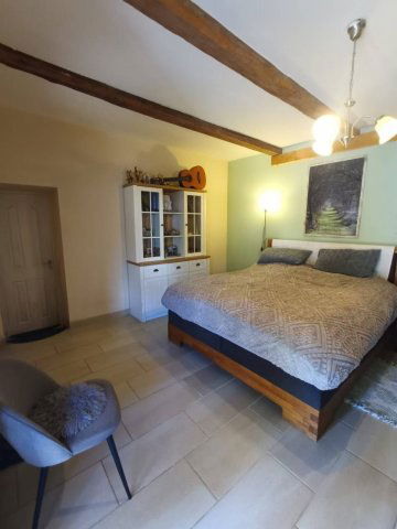 Eladó családi ház, Balatonmagyaródon 100.492 M Ft, 5 szobás