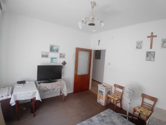 Eladó családi ház, Hatvanban 59.9 M Ft, 4 szobás