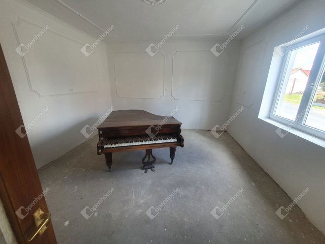 Eladó családi ház, Csurgón 54.9 M Ft, 3 szobás