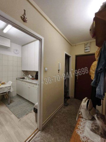 Eladó panellakás, Budapesten, III. kerületben 65.9 M Ft