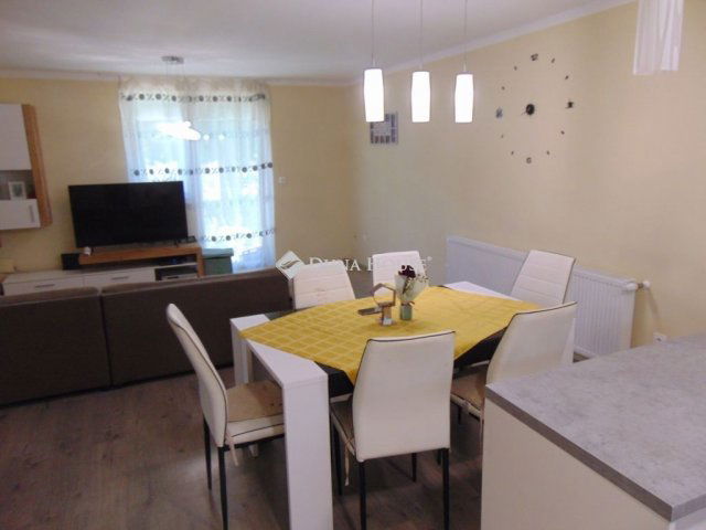 Eladó családi ház, Pellérden 89 M Ft, 5 szobás