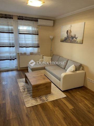 Eladó téglalakás, Debrecenben 68 M Ft, 2 szobás