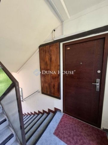 Eladó panellakás, Budapesten, XV. kerületben 76 M Ft, 4 szobás
