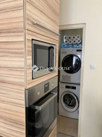 Eladó családi ház, Budapesten, XVII. kerületben 116 M Ft