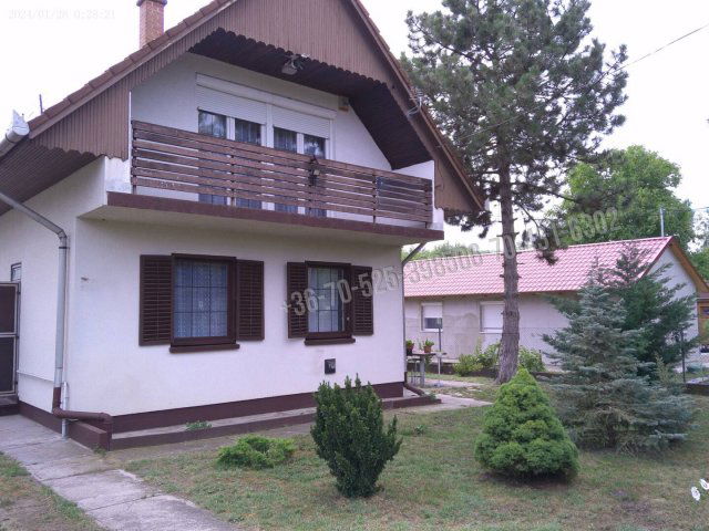 Eladó családi ház, Tápiószentmártonon 39.9 M Ft, 3 szobás