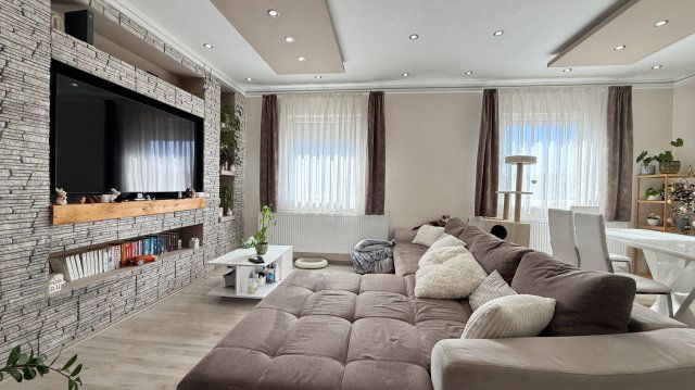 Eladó családi ház, Debrecenben 89.9 M Ft, 3 szobás