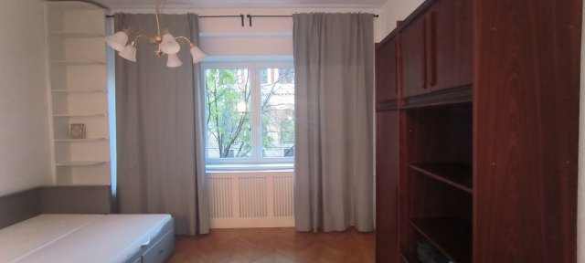 Kiadó téglalakás, albérlet, Budapesten, V. kerületben, 2 szobás