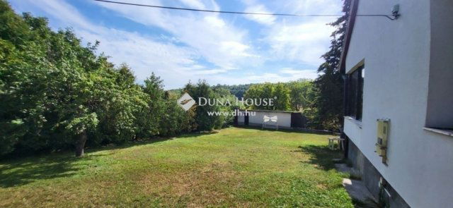 Eladó családi ház, Budapesten, XI. kerületben 146 M Ft, 4 szobás