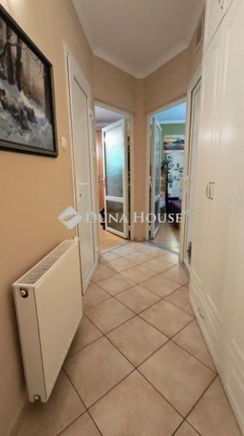 Eladó családi ház, Kecskeméten 134.99 M Ft, 4 szobás