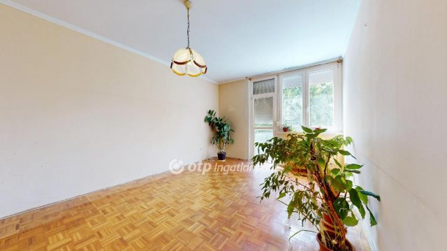 Eladó téglalakás, Miskolcon 23.5 M Ft, 1+1 szobás