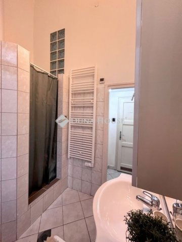 Eladó téglalakás, Budapesten, V. kerületben 84 M Ft, 2 szobás