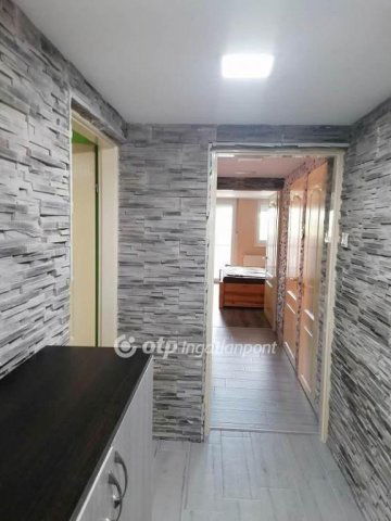 Eladó családi ház, Hajdúszoboszlón 122 M Ft, 5 szobás