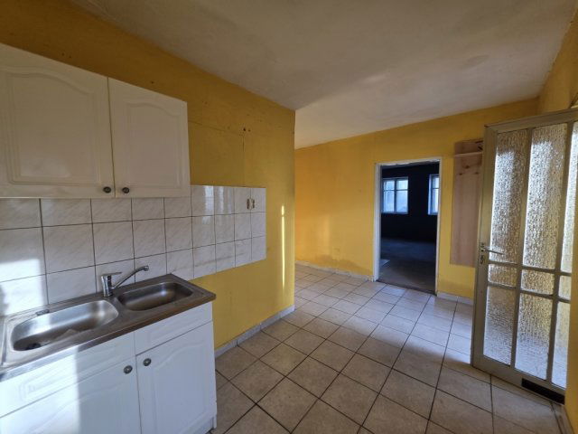 Eladó családi ház, Vereben 19.9 M Ft, 2 szobás